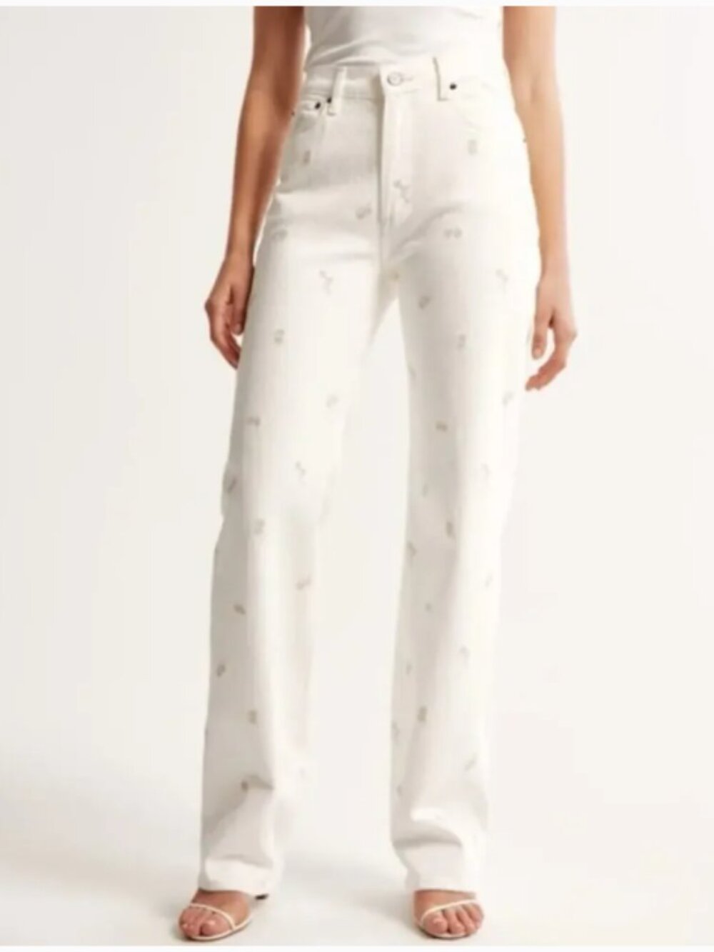 Abercrombie & Fitch 90s Relaxed High Rise Jeans Floral Embroidered White 33 / 16